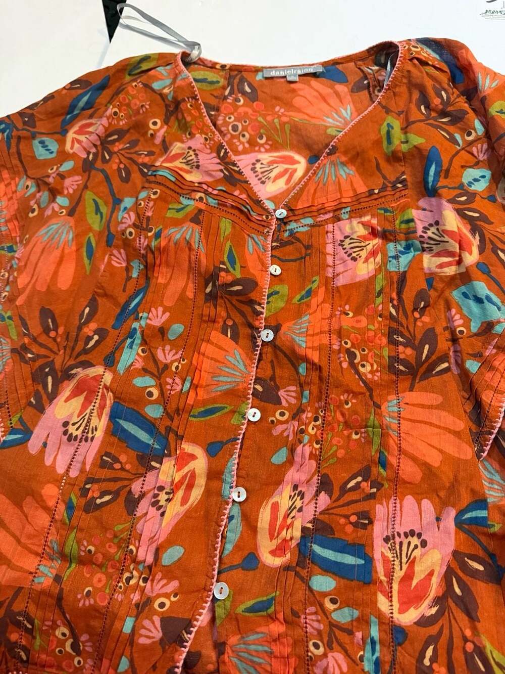 Daniel Rainn Women's Floral Print Button-Down Peasant Blouse